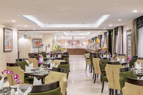 Taiba Front Hotel image 11